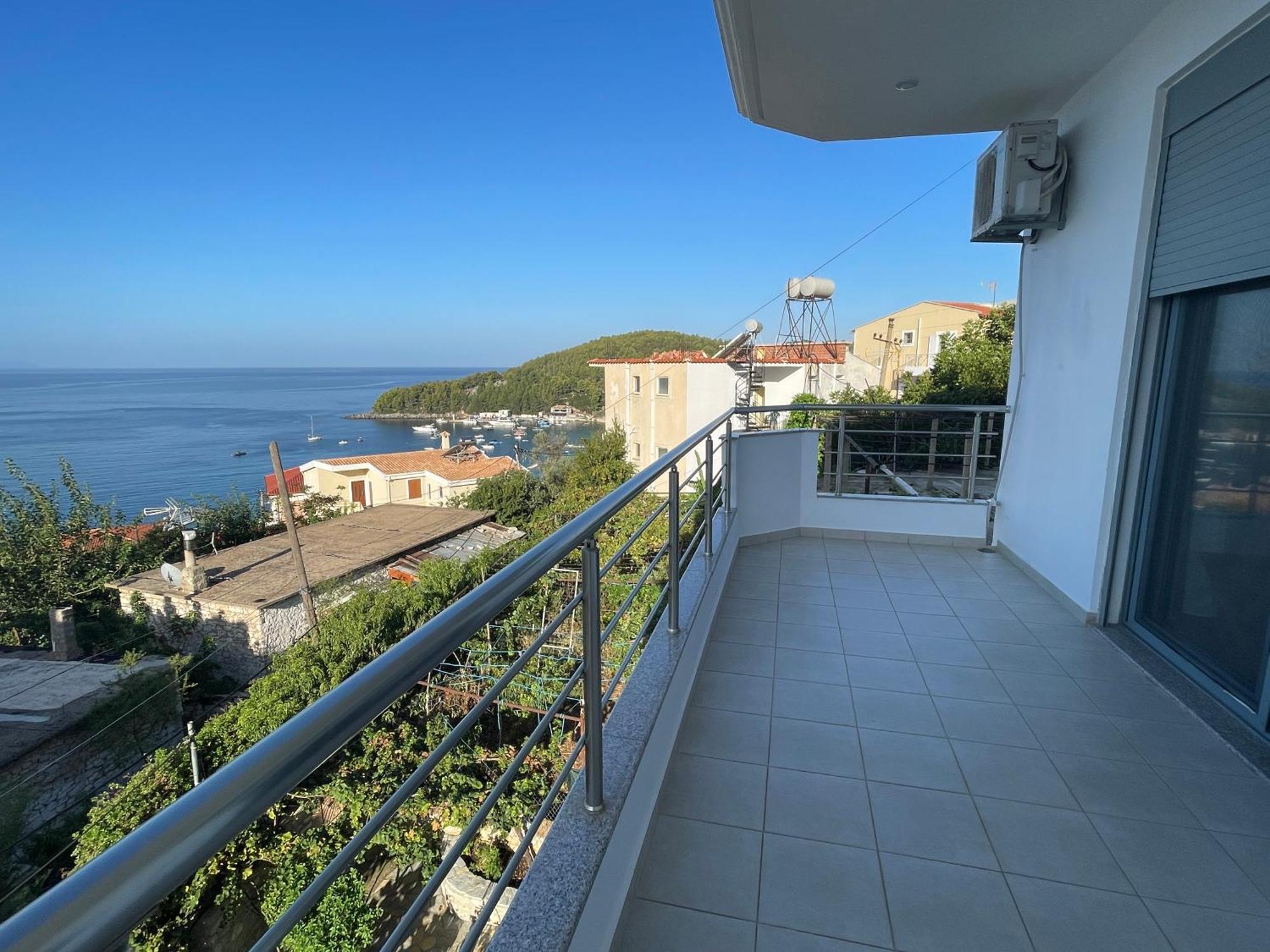 Tasos Rooms Himare Ngoại thất bức ảnh