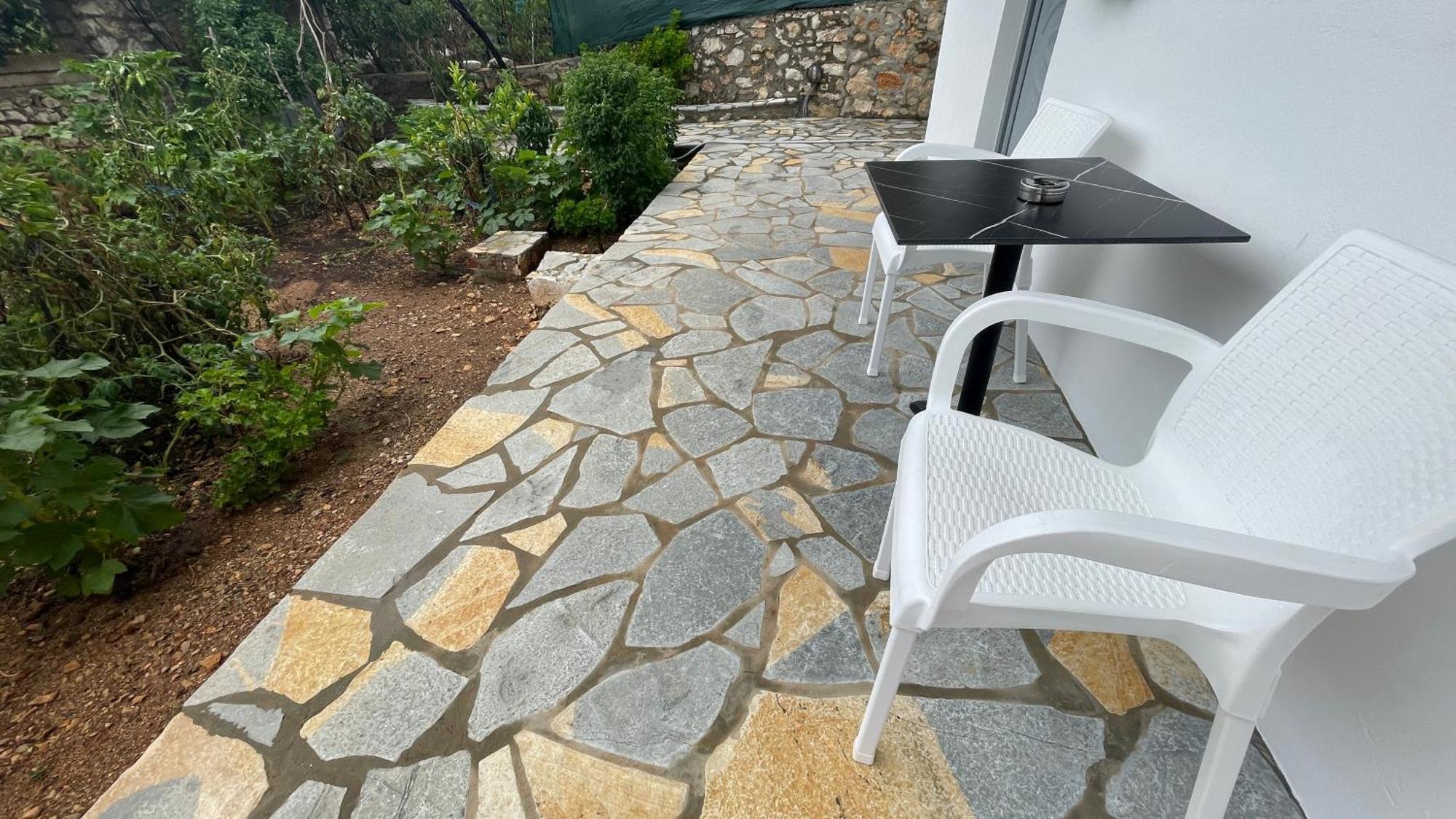Tasos Rooms Himare Ngoại thất bức ảnh