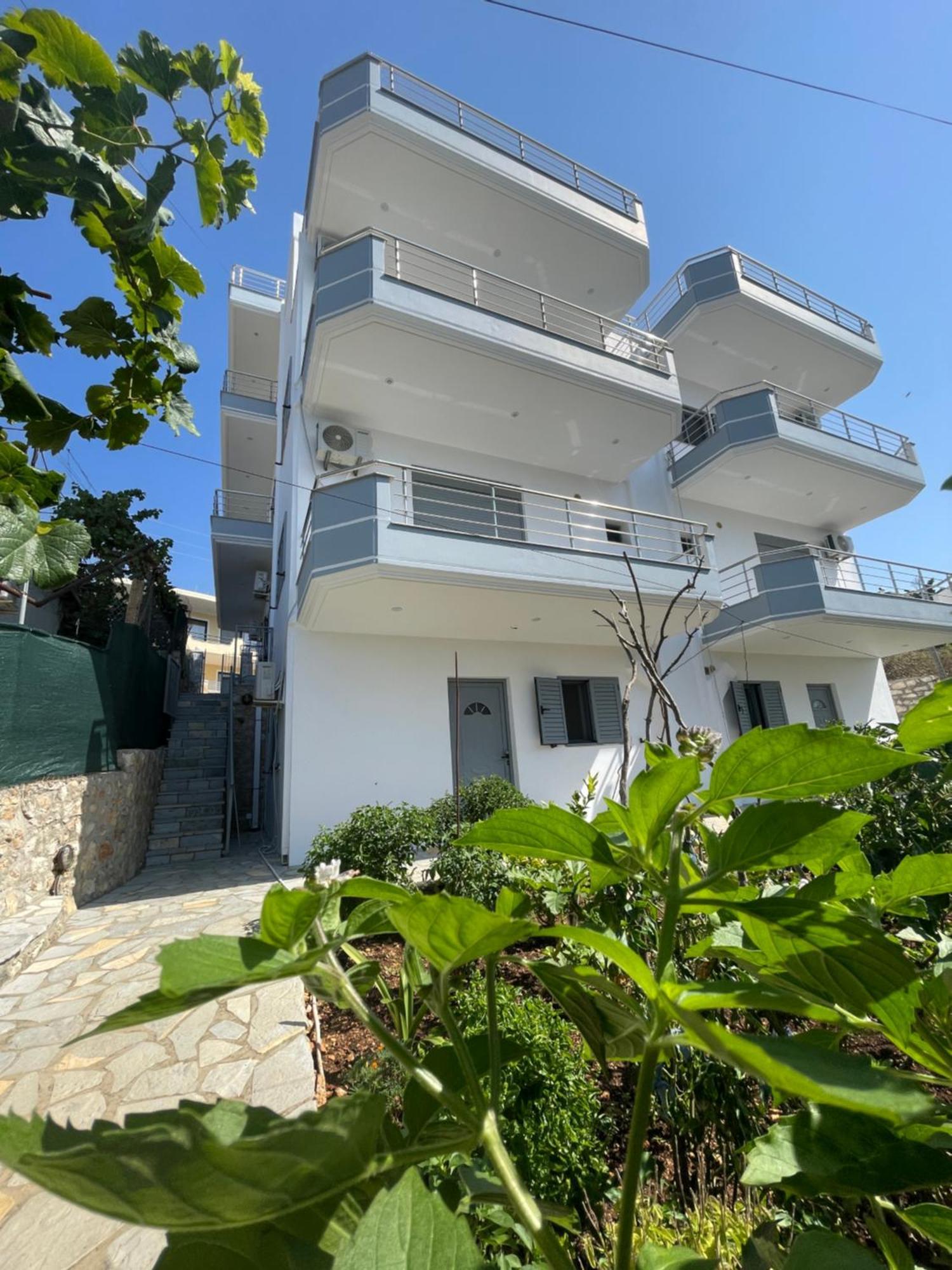Tasos Rooms Himare Ngoại thất bức ảnh